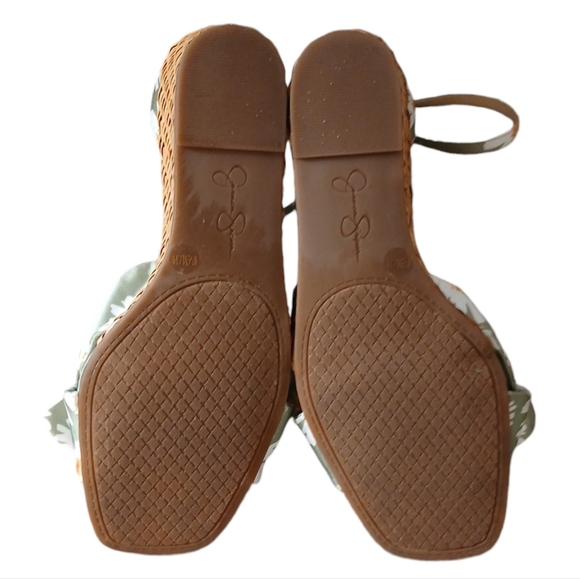 Jessica Simpson Daisy Matte Sage Satin Wedge Sandals Size 8.5 - Picture 8 of 10